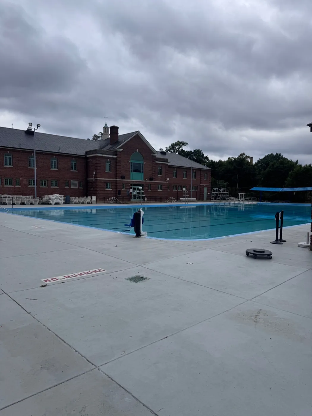 Banneker outdoor swimming pool